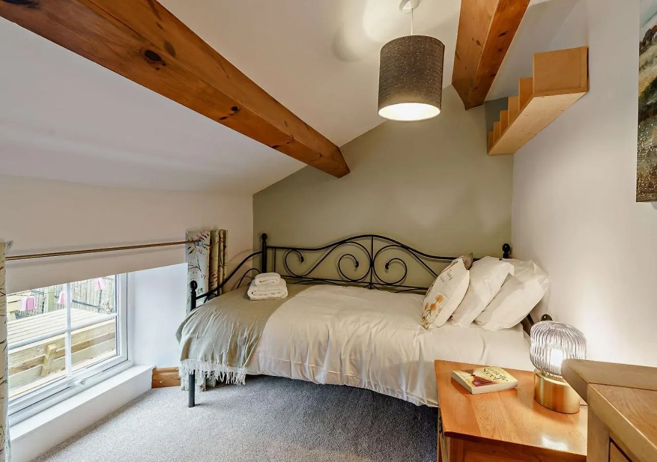 High Green Cottage Low Eskcleth 0*,  Birleşik Krallık
